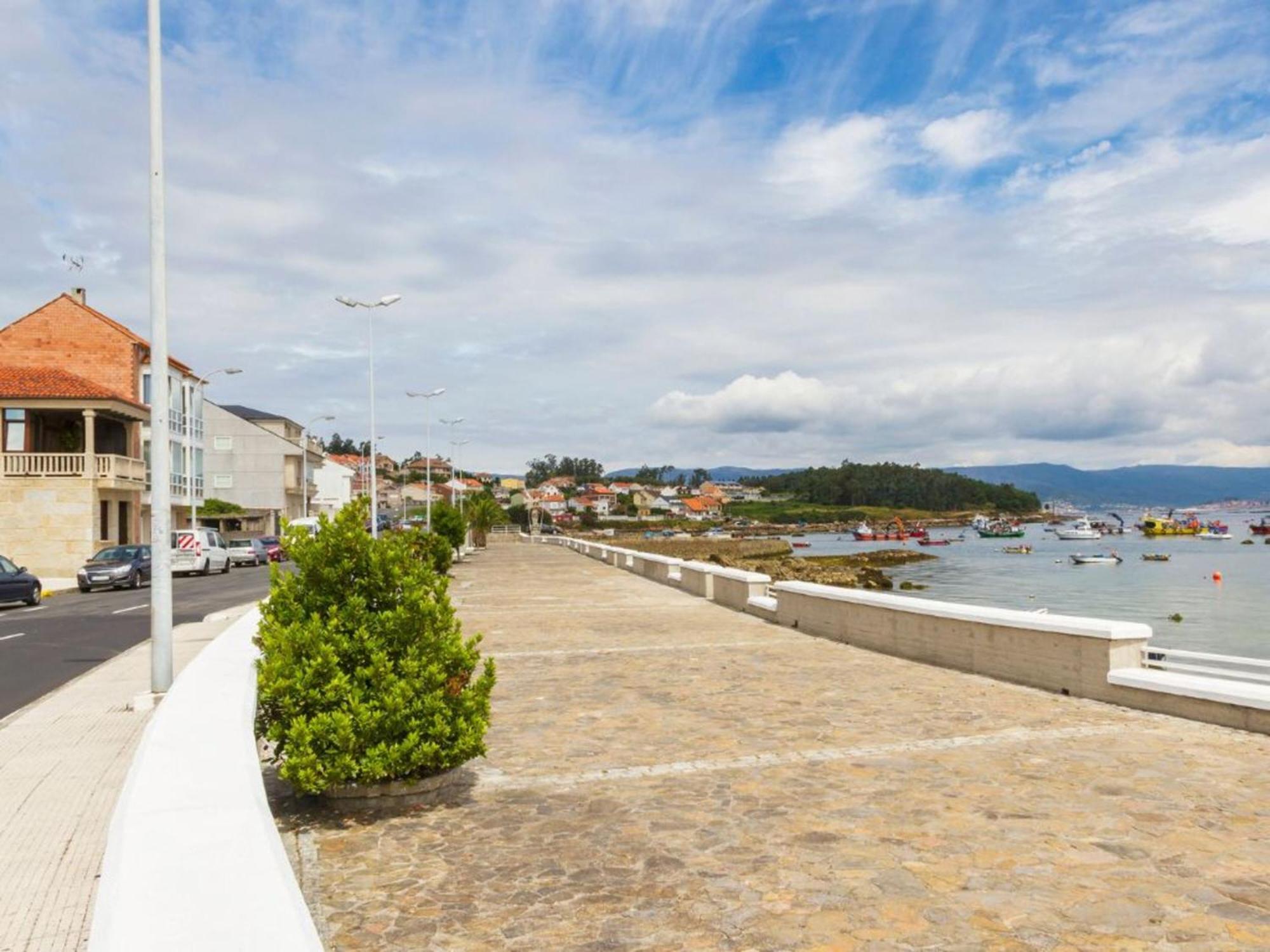 Apartamentos Illa De Arousa Centro 3000 Bagian luar foto