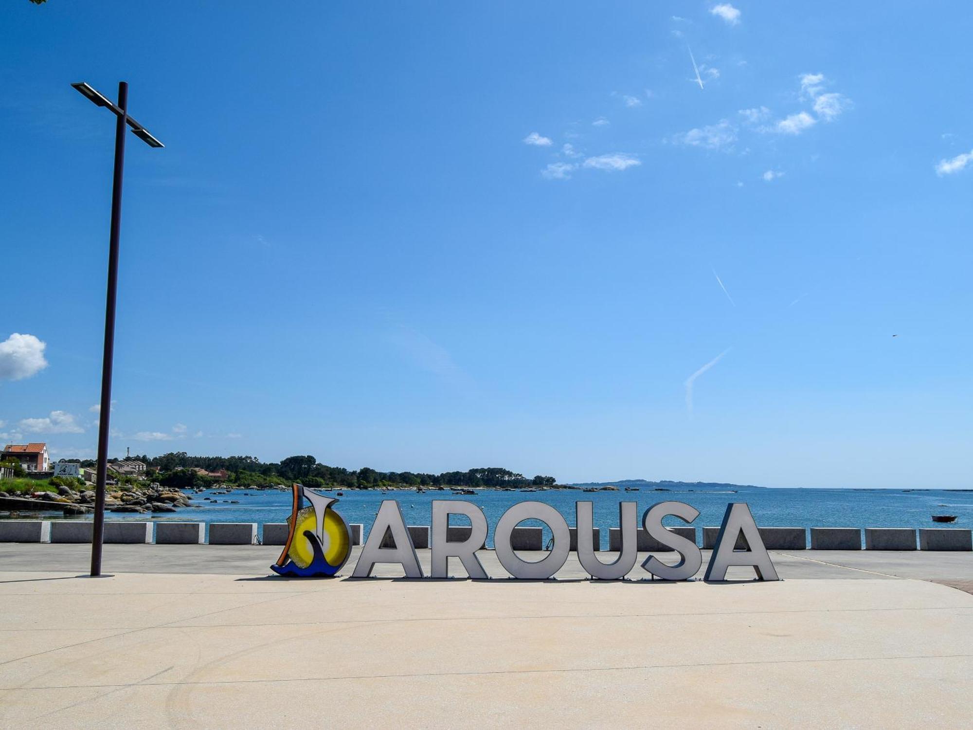 Apartamentos Illa De Arousa Centro 3000 Bagian luar foto